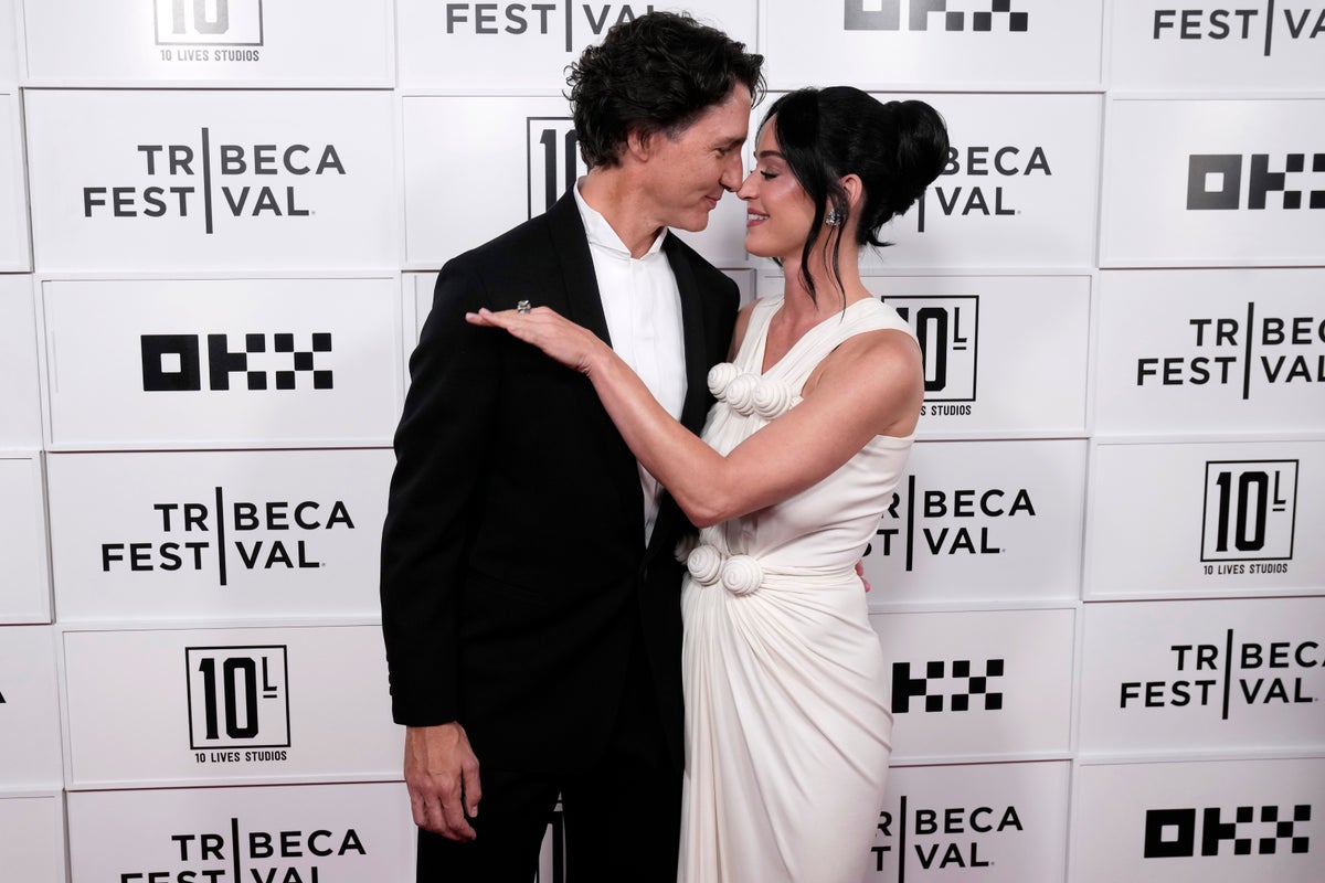 Justin Trudeau says ‘supportive boyfriend duties’ made him miss Canada World Cup match - The Independent