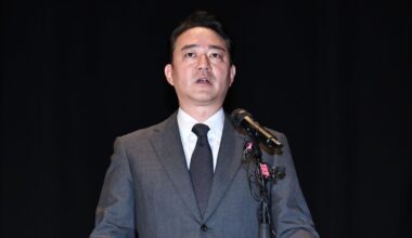 JoongAng Group Vice Chairman Hong Jeong-do speaks during a press conference over a liquidity crisis affecting its subsidiaries and affiliates at the group
