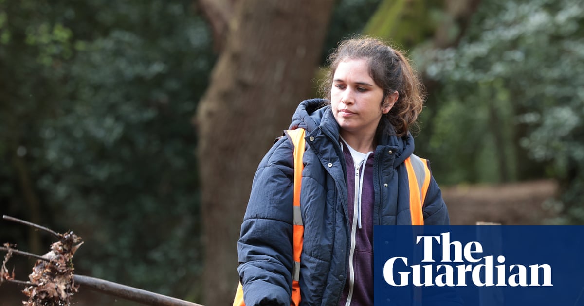 ‘I don’t like being stuck in an office’: the young people helping plant a ring of trees around London | Trees and forests
