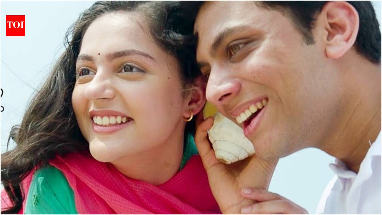Aneet Padda and Vishal Jethwa's playful video from the sets of 'Shakti Shalini' leaked - Watch | Hindi Movie News