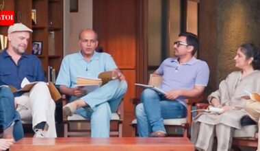 Aamir Khan: 'Teen guna lagaan dena padega': Aamir Khan and Paul Blackthorne aka Captain Russell revisit the iconic dialogue from 'Lagaan' - Watch | Hindi Movie News