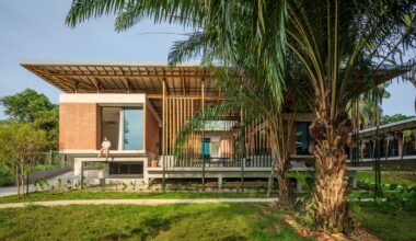 Anjung House / Eleena Jamil Architect