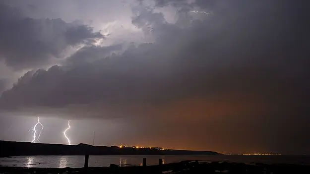 Thunderstorm Warning Issued For Nine Counties
