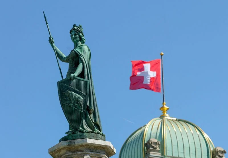 Switzerland Loses Top Spot in World Competitiveness Ranking to Singapore