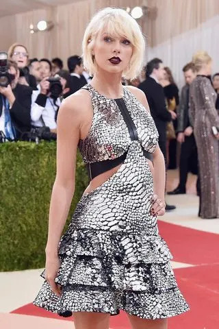 Taylor SwiftCredit: Mike Coppola/Getty