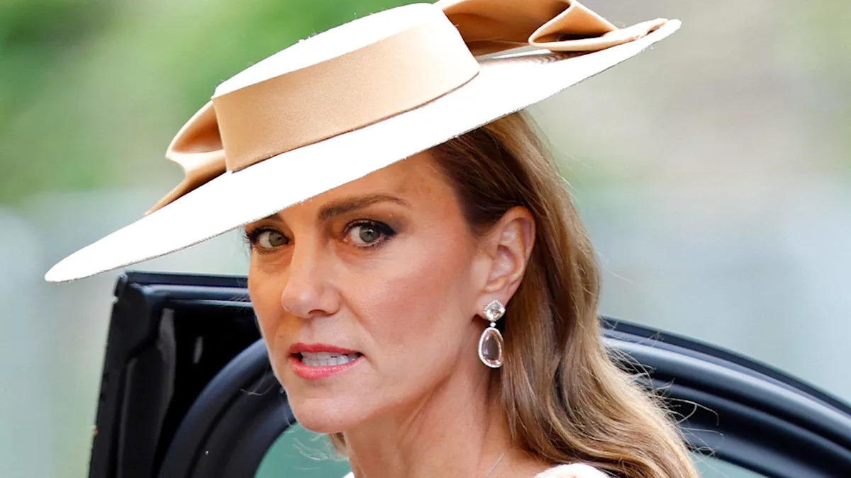 'Strategist' Kate Middleton has private 'coolness' away from controlled public image, author claims