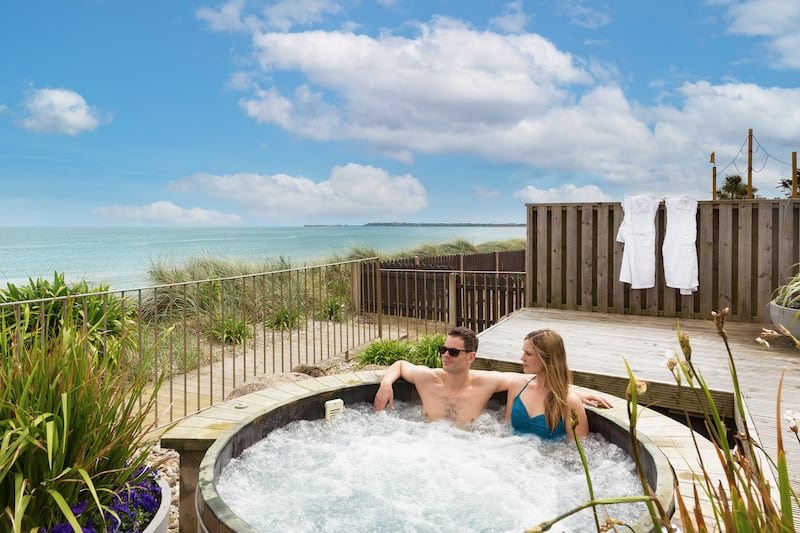 Kelly's Kelly's Resort Hotel & Spa: Hot tub overlooking Rosslare Strand