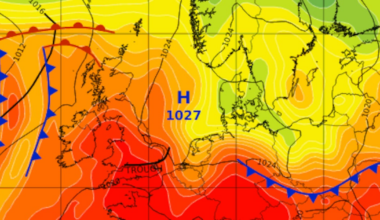 Hot weather warning in place as temperatures up to 30 degrees forecast in coming days – The Irish Times