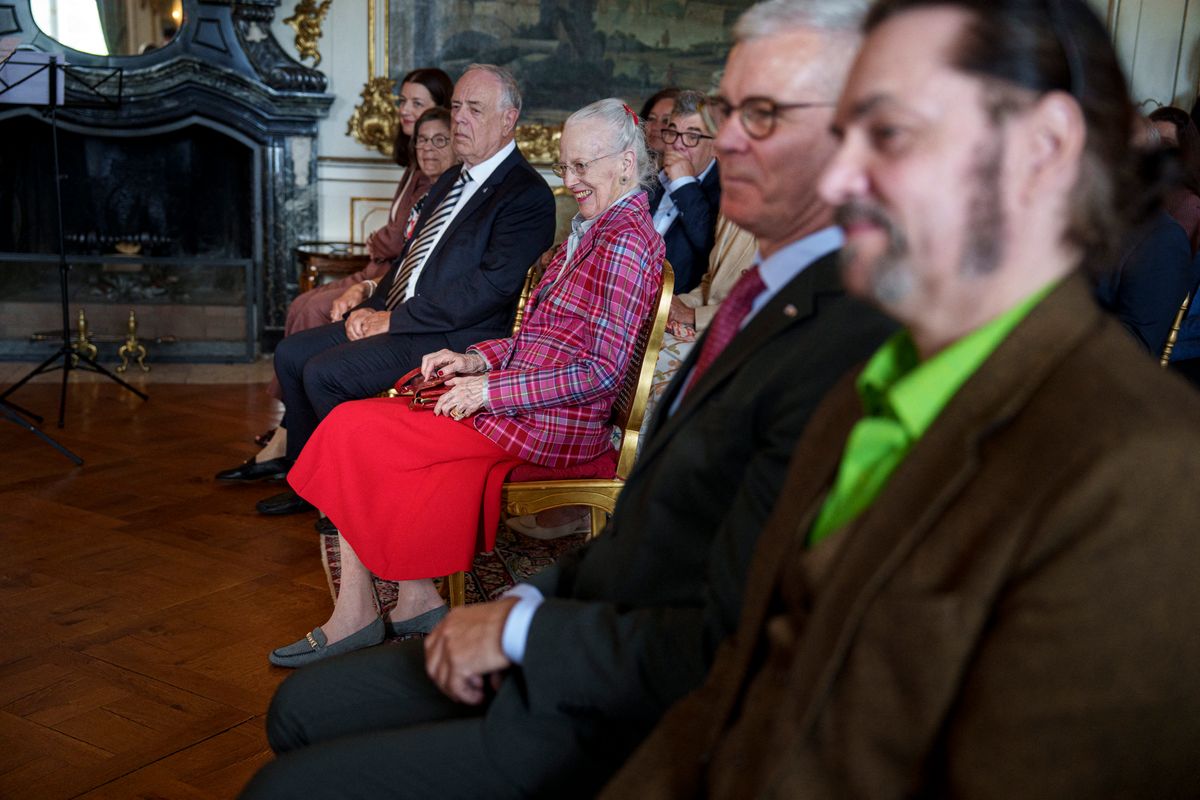 The Queen is back to her royal duties, and looks as strong as ever
