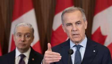 Canada is in a technical recession, economists say. Here’s what that means - CTV News
