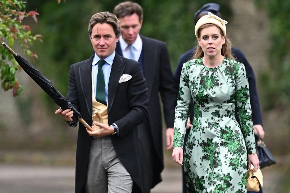 Edoardo Mapelli Mozzi, Jack Brooksbank and Princess Beatrice of York arrive for the Royal wedding of Peter Phillips and Harriet Sperling at All Saints Church