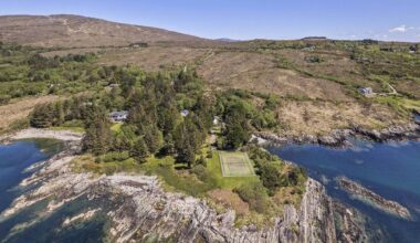 House of the Week: Possibly the world's most scenic tennis court at €1.65m West Cork home
