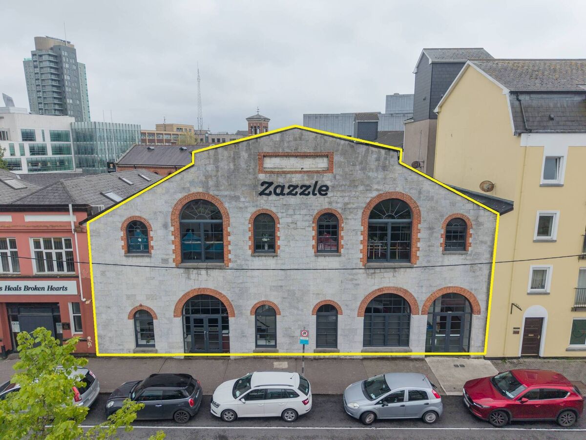 The 1911 census records show No 6 Union Quay was once home to a butter factory.