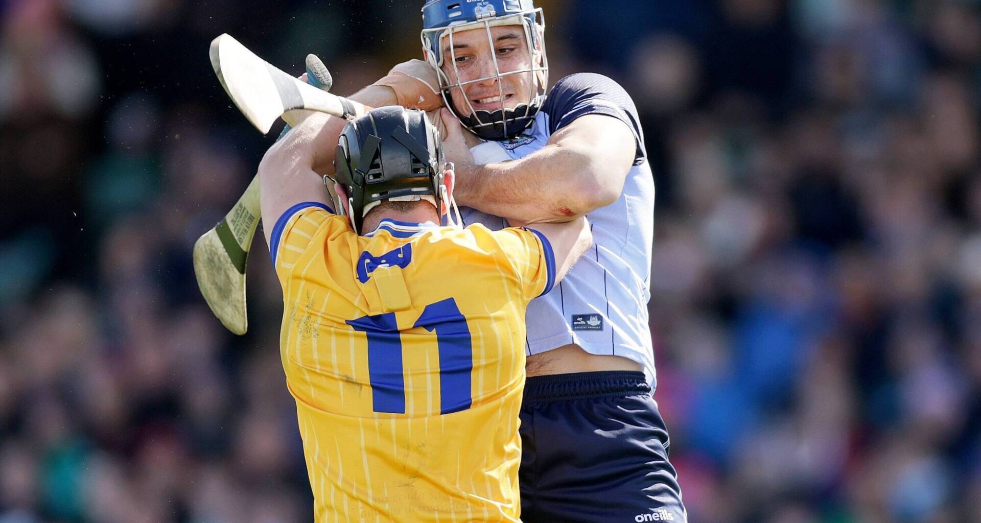 Tempers flare during the Allianz League Division 1B final between Dublin's Eoghan O'Donnell and David Reidy of Clare Pic: ©INPHO/Laszlo Geczo