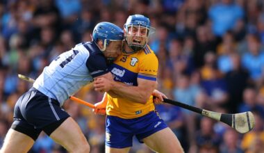 Clare's Shane O'Donnell with John Bellew of Dublin. Pic: Tom O'Hanlon/Inpho