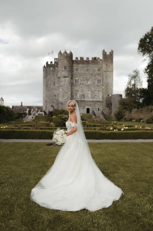 Laura Nolan on her wedding day. Picture: Guilherme Resende & Edgar Camargo @guilhermertds