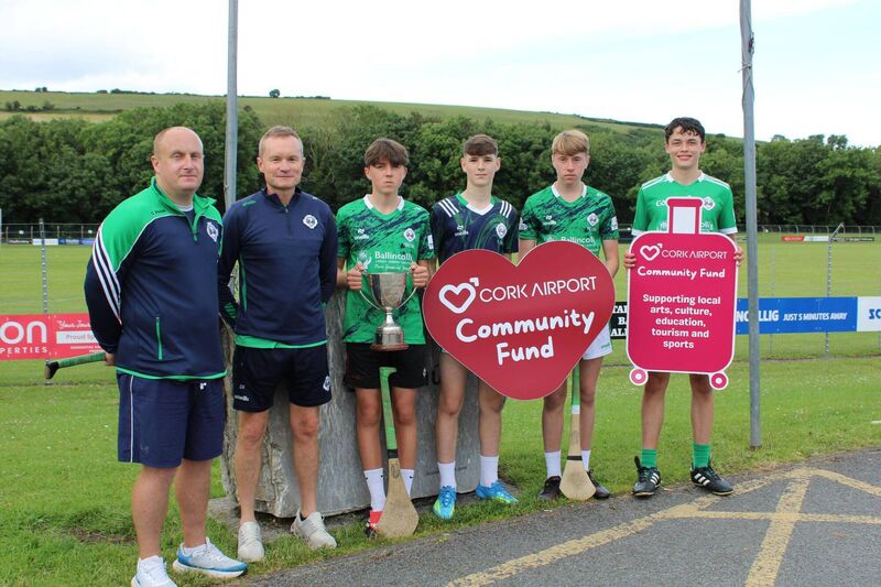 Nathan Wall and Denis Twomey with Ballincollig U15 Féile hurlers John Kearney, Dawid Jozefowski, Sam Iwasuk and Ethan Moore ahead of the All-Ireland Féile finals in Portlaoise. Picture courtesy of Cork Airport