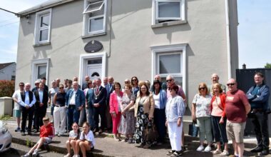 Plaque unveiled at ‘The Laurels’ home of Cork freedom fighters in Togher