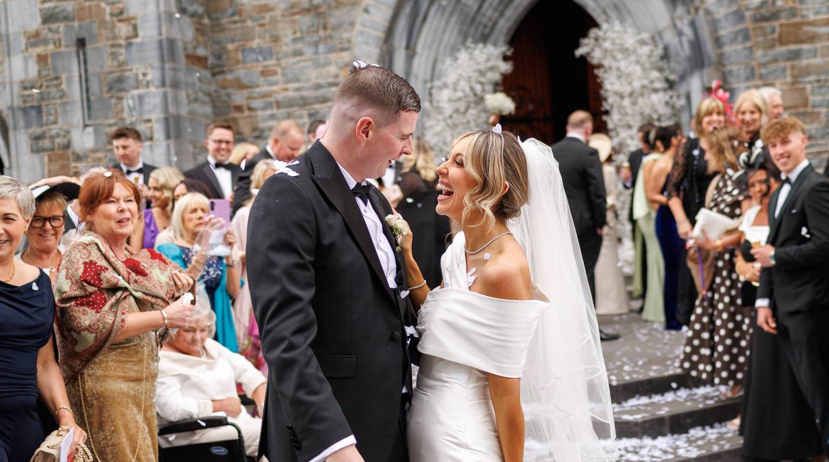 Jenna Browne and Aodhán Lonergan. Pictures: Padraig Healy Wedding Photography