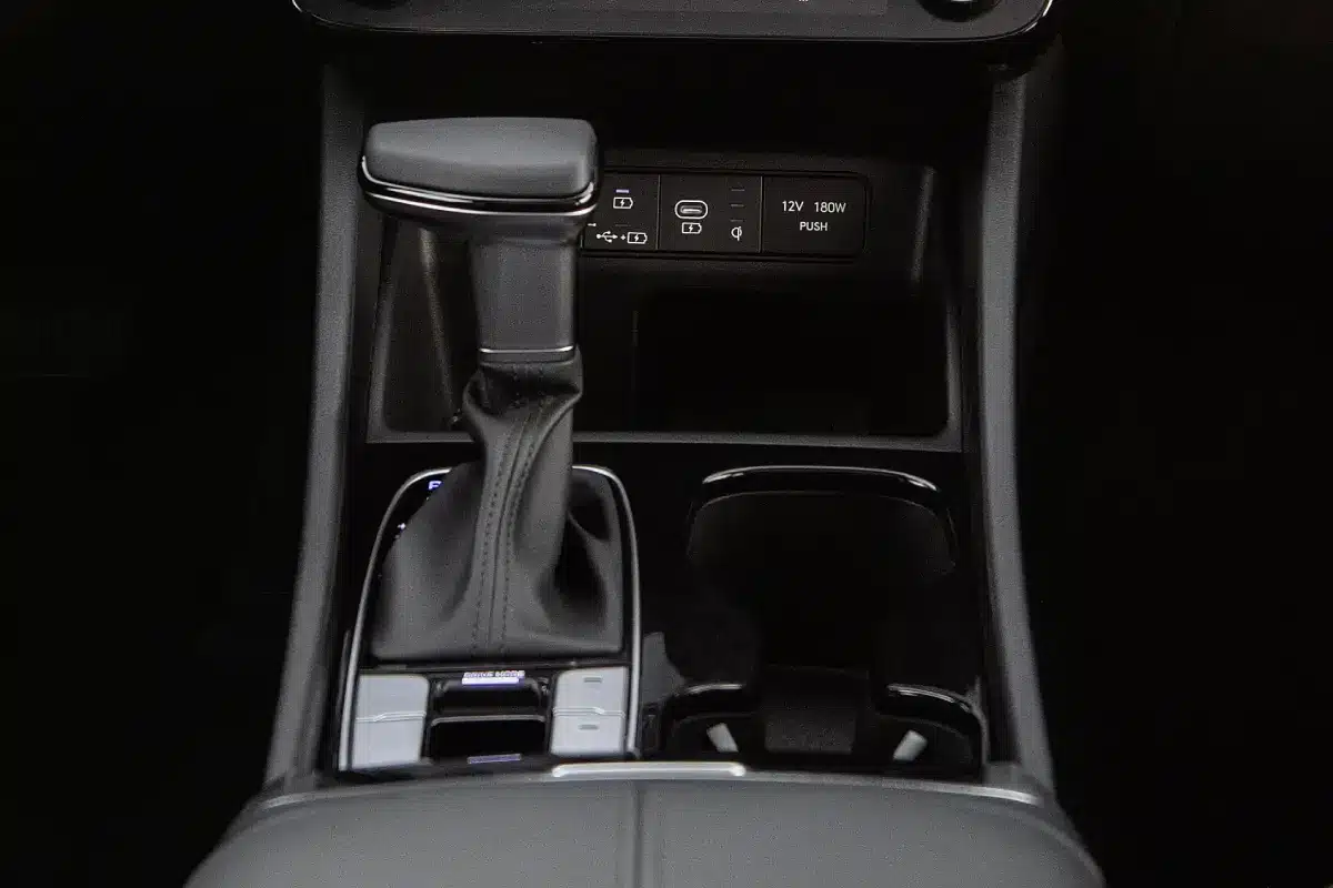 2025 Hyundai Tucson shifter. Photo courtesy of Hyundai.