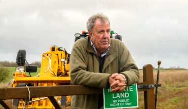 Jeremy Clarkson reveals ‘aggressive’ cancer diagnosis – The Irish Times