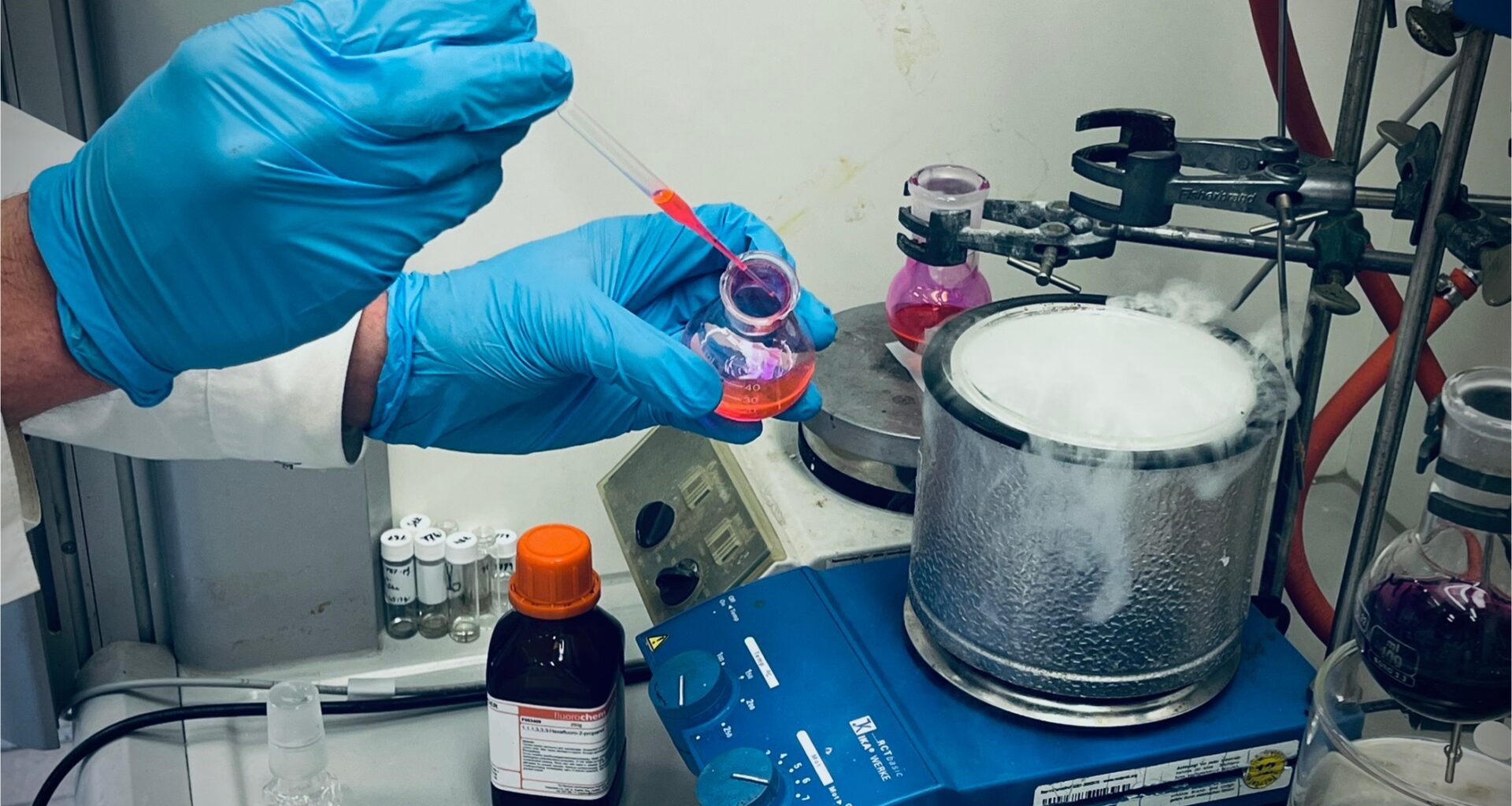 Chemists Achieve Breakthrough: Editing Molecules Instead of Rebuilding Them
