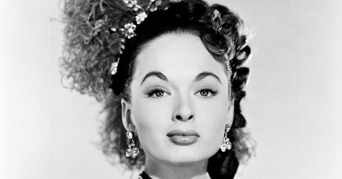 Oscar Nominee Ann Blyth, Teen Star Of 'Mildred Pierce,' Dead At 98