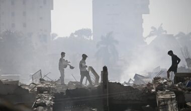 ‘They’ve abandoned us’: Anger as race to find survivors in Venezuela earthquake runs out – The Irish Times