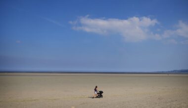 Ireland ‘at the edge’ of European heat dome as Met Éireann issues hot-weather warnings – The Irish Times