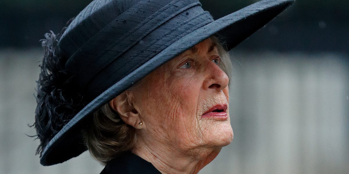 Lady Pamela Hicks, Queen Elizabeth’s Lady-in-Waiting, Passes Away at 97