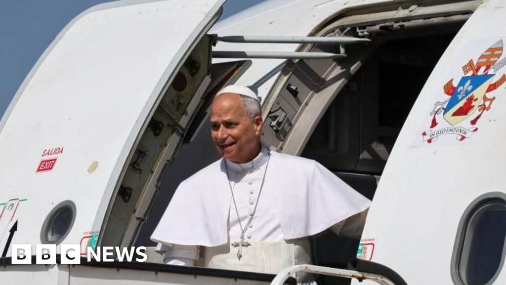 Pope Leo visits Canary Islands to highlight perilous journeys of migrants - BBC