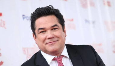'90s Superman Dean Cain Faces Backlash Over Joke About New Supergirl's Appearance
