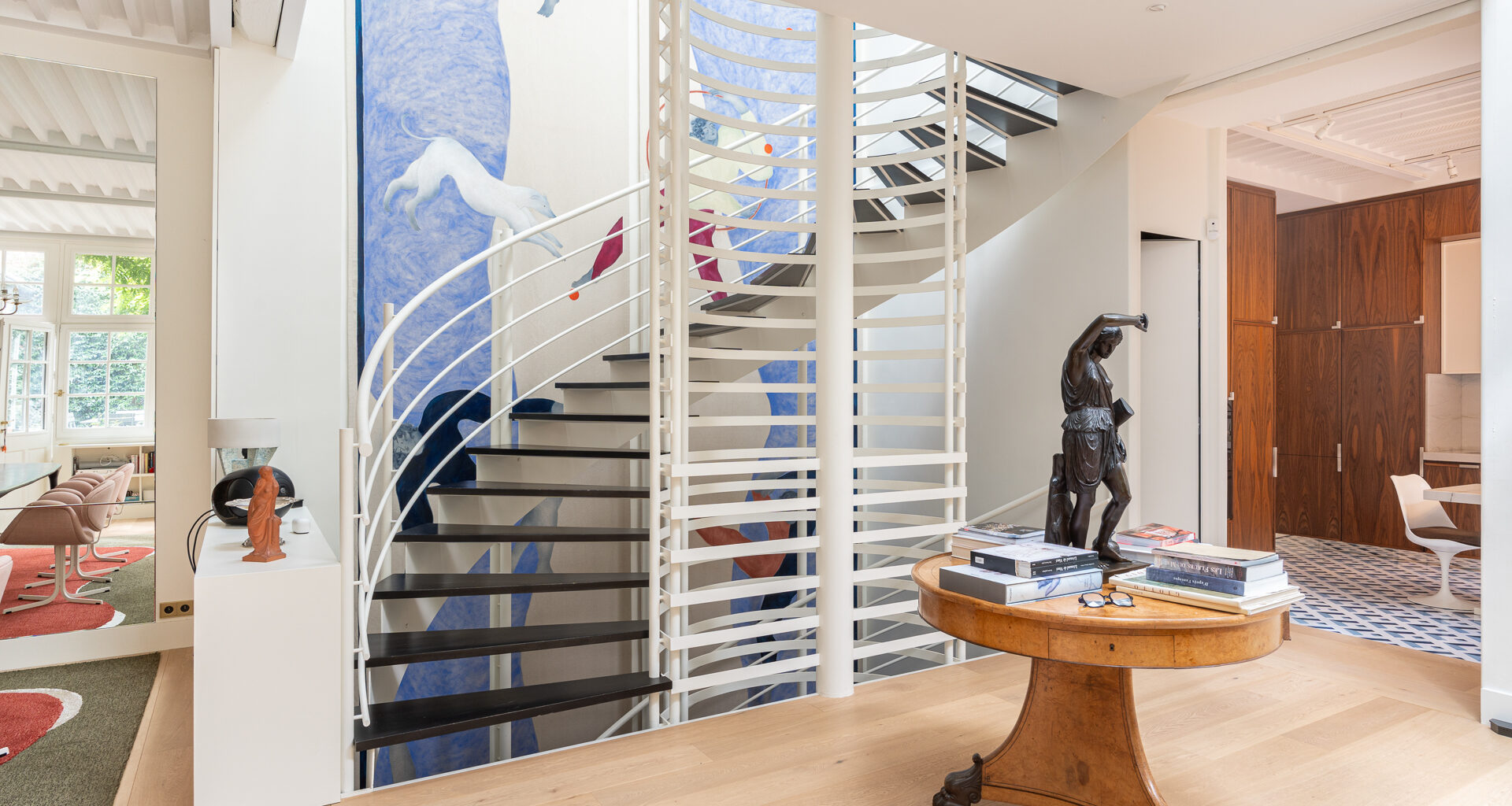 Peek inside a former artist’s house on the Rive Gauche