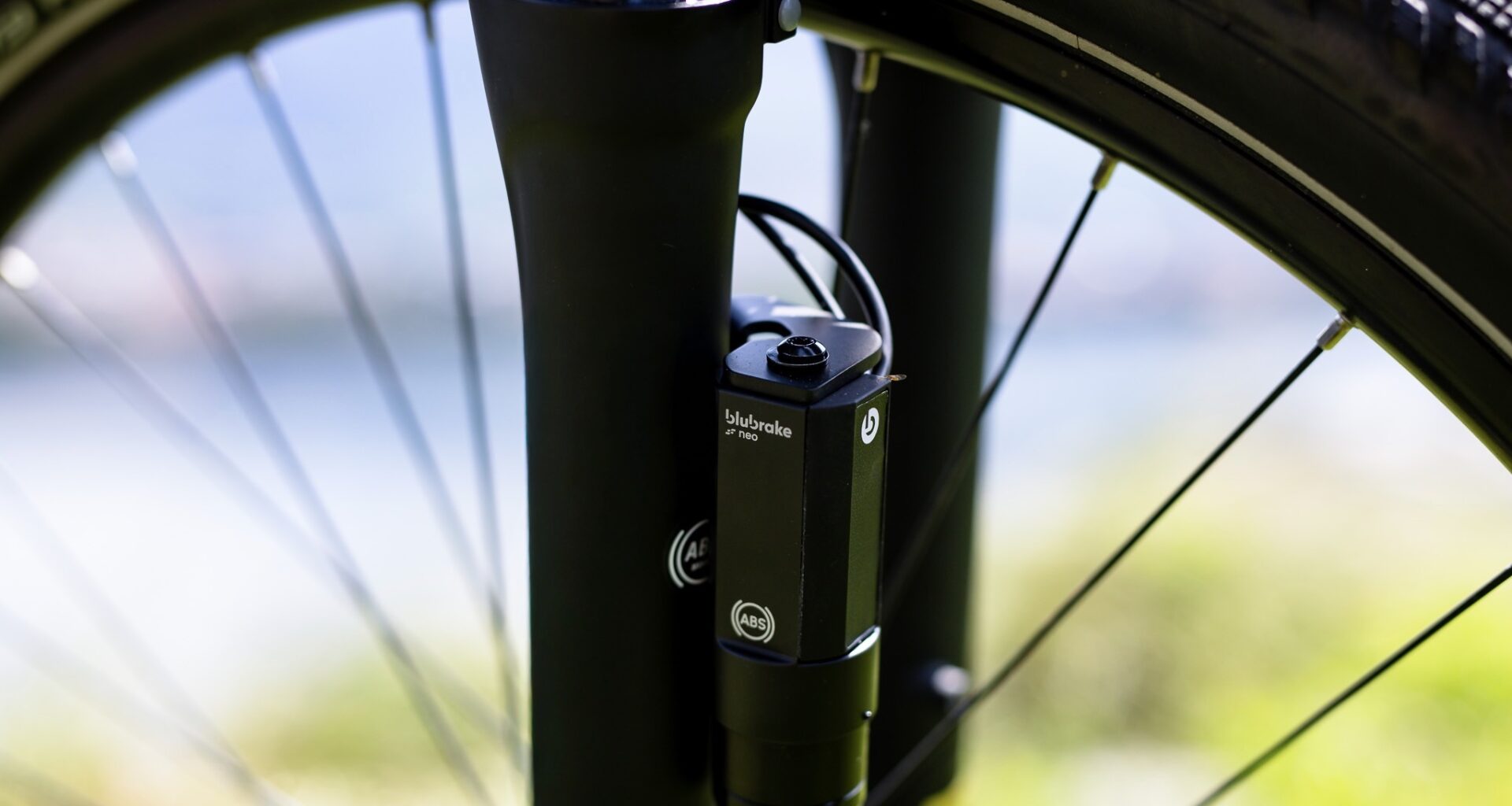 Blubrake Introduces NEO at Eurobike, a More Compact and Affordable ABS Platform for E-Bikes