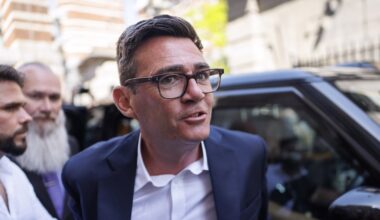 Keir Starmer holds ‘frosty’ talks with Andy Burnham to thrash out transition of power – The Irish Times