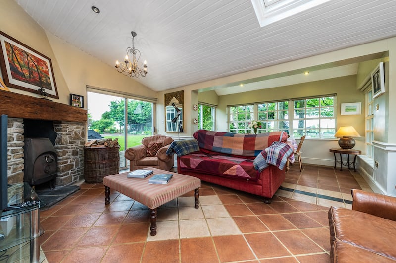 Living and dining area