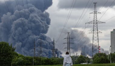 ‘If Ukraine burns, your Moscow will burn’: Zelenskiy issues threat as Kyiv strikes Russia – The Irish Times
