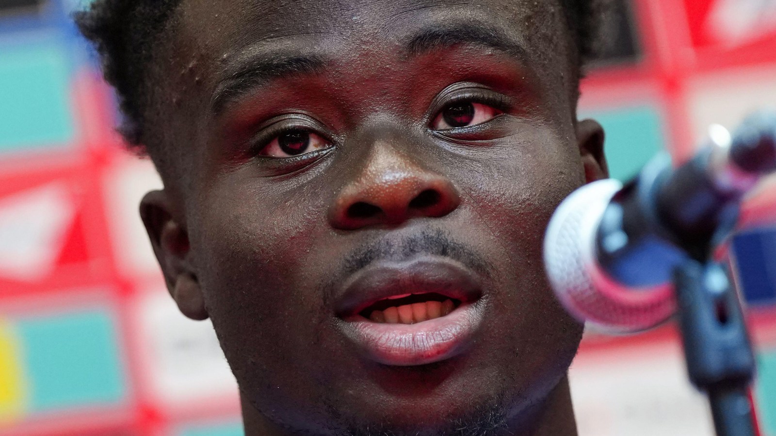 England crisis close with 'alarming' Saka update in hat-trick of World Cup issues