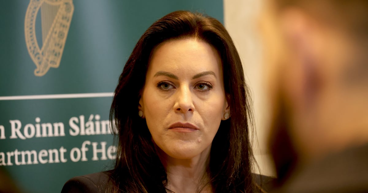 Health Minister will not meet Rotunda board until it accepts Government policy on consultants – The Irish Times