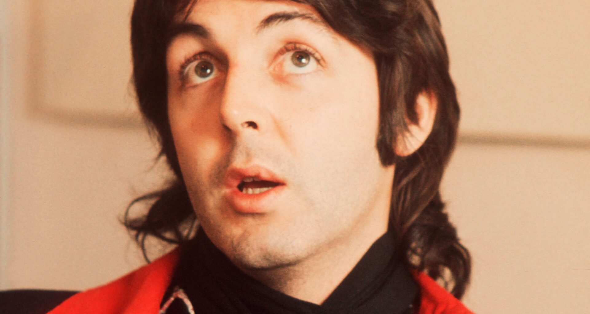 Remembering When Paul McCartney Bulked up Wings for a Hit Album in 1975