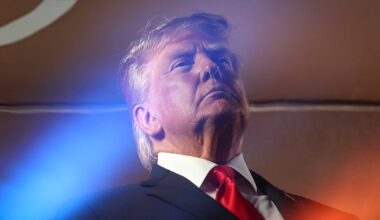 Trump loudly booed in Madison Square Garden as Republicans cry foul over Los Angeles vote – The Irish Times