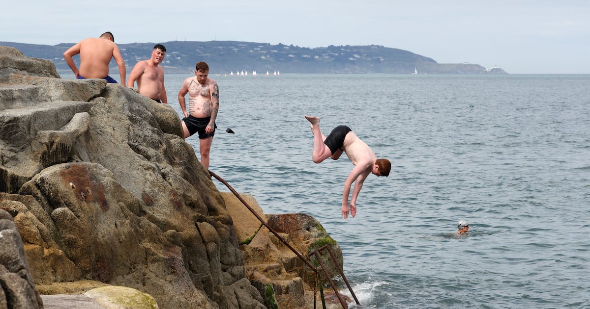 Ireland experiences third hottest spring on record, says Met Éireann – The Irish Times