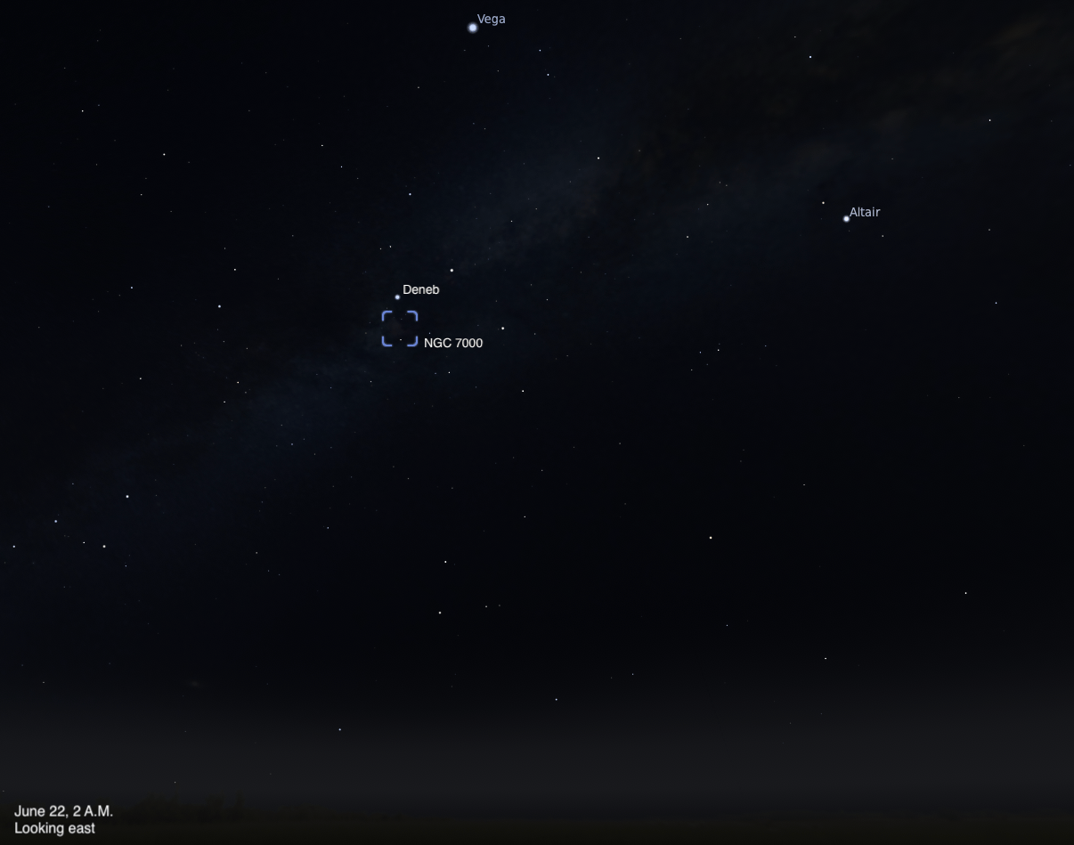 Planetarium simulation of the western sky on June 21, 2026, one hour after sunset. Venus and Jupiter are prominent near the horizon at right, with Mercury just below. The Moon appears at center-left, with Regulus nearby, and Spica visible at upper left. The twin stars Castor and Pollux are at far right.