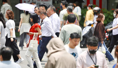 May unemployment rate 3.27 % hits 26-year low