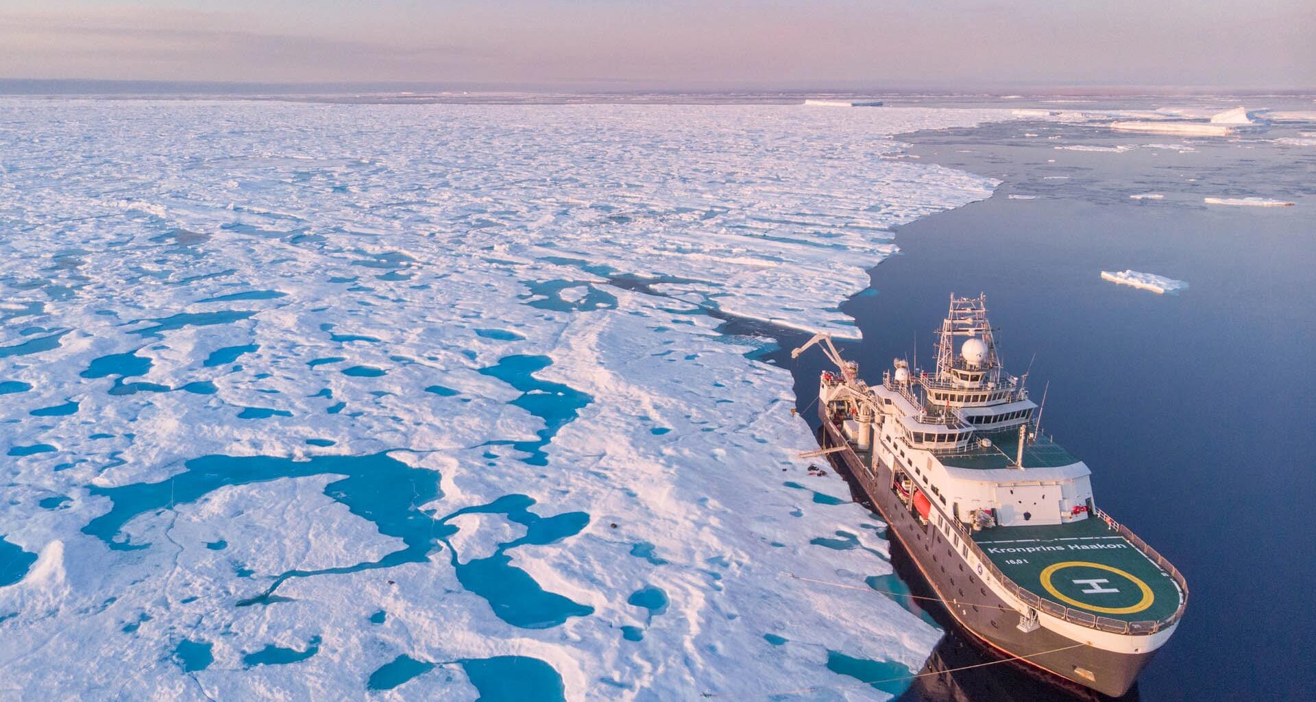 Polar Research Vessel RV Kronprins Haakon Fram Strait Arctic Ocean