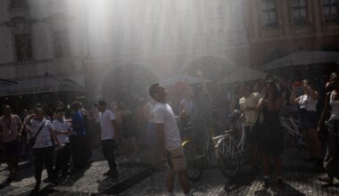 France records 1,000 excess deaths this week due to ‘exceptional’ heatwave – The Irish Times