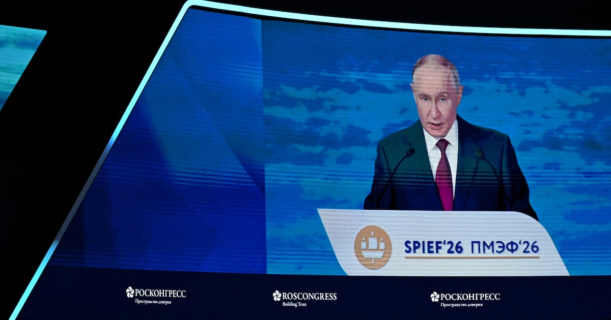 Ukrainian drones target St Petersburg after Putin refuses talks with Zelenskiy – The Irish Times
