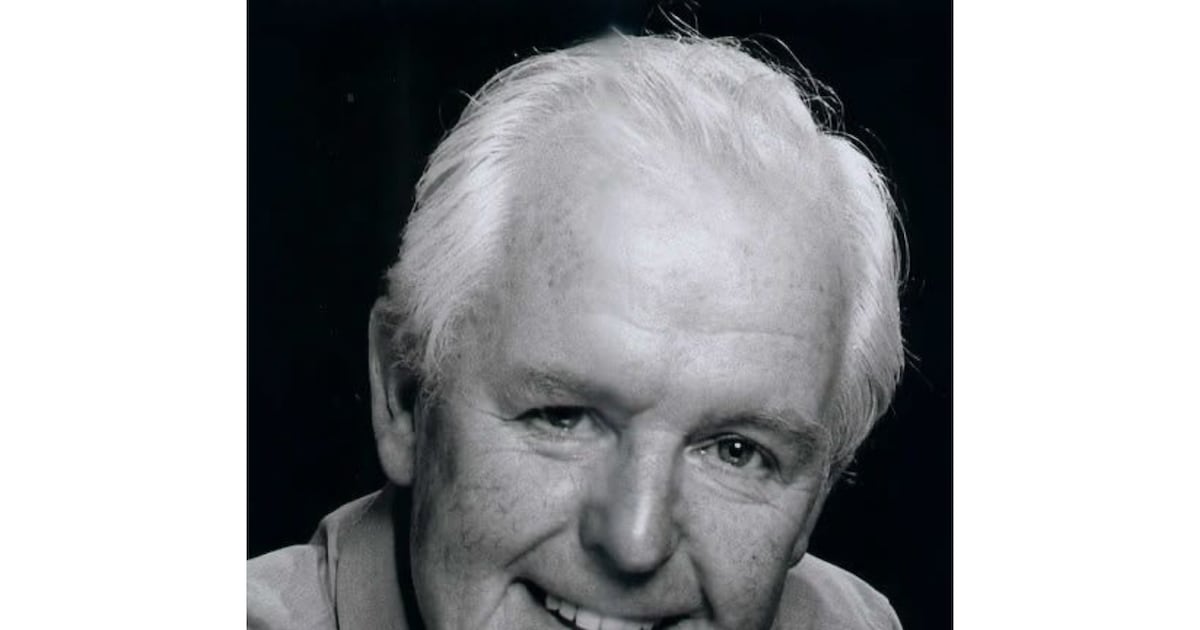 Irish actor Des Nealon dies aged 90 – The Irish Times