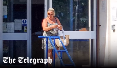 Fraudster claimed £33k in benefits while spending £280k inheritance on clothes
