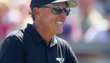 Phil Mickelson accused of inappropriate contact with golf club employee, reports – The Irish Times